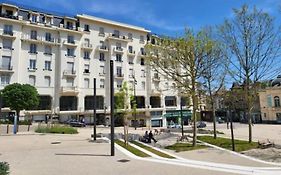 Studio Grand hôtel Châtel Guyon